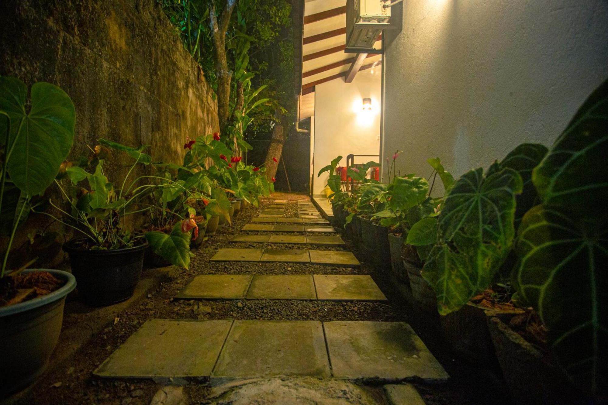 209 Nooit Gedacht Apartment Unawatuna Exterior foto